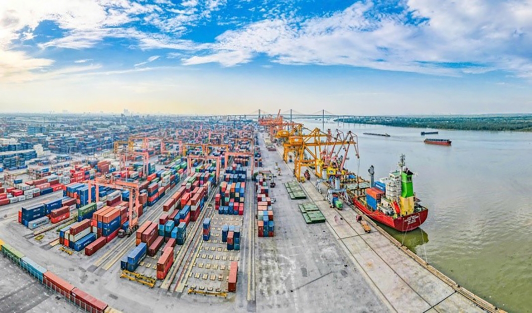 Hàng qua cảng tăng mạnh, doanh nghiệp cảng biển lãi lớn