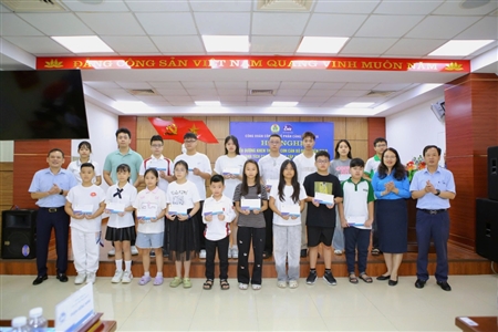 Vun đắp tương lai - Điểm tựa yêu thương từ mái nhà chung Cảng Hải Phòng