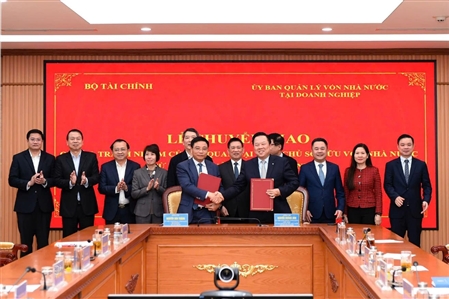 Chuyển giao quyền sở hữu vốn nhà nước từ Ủy ban Quản lý vốn nhà nước tại doanh nghiệp về Bộ Tài chính