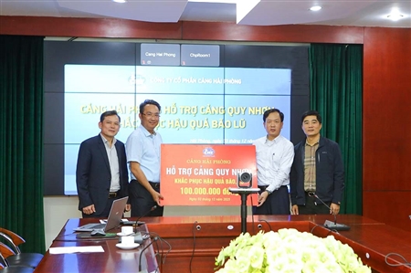 CẢNG HẢI PHÒNG HỖ TRỢ 100 TRIỆU ĐỒNG GIÚP CẢNG QUY NHƠN KHẮC PHỤC HẬU QUẢ BÃO LŨ