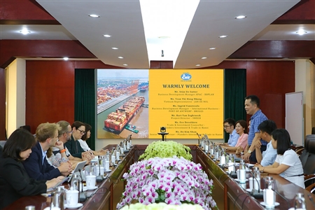 Cảng Hải Phòng đón và tiếp đoàn công tác Đại sứ quán Bỉ