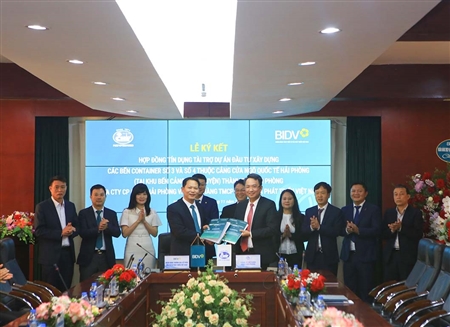 Cảng Hải Phòng và BIDV ký kết hợp đồng tín dụng tài trợ cho Dự án Đầu tư xây dựng bến 3,4 Cảng cửa ngõ quốc tế Hải Phòng tại Lạch Huyện