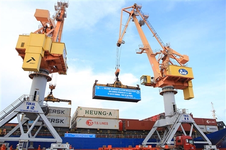 Hãng tàu TS Lines liên kết với hãng tàu Maersk khai thác tuyến dịch vụ NV2 tại Cảng Tân Vũ (Cảng Hải Phòng)
