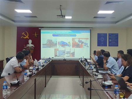 Đoàn công tác của Maersk và Cảng Quy Nhơn thăm và làm việc tại Cảng Tân Vũ (Cảng Hải Phòng)